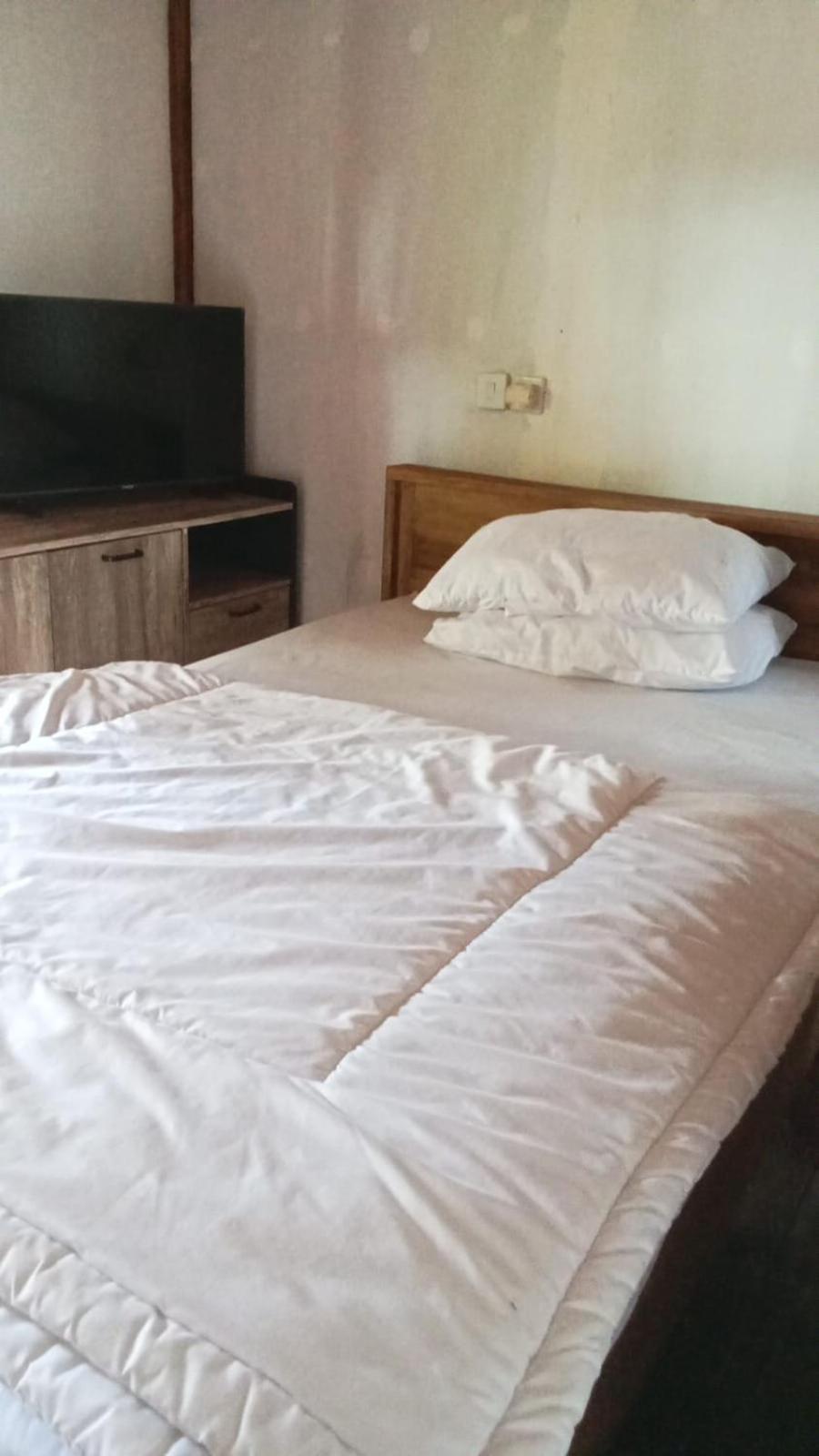 Mayeka Transit Hostel Bandara Internasional Lombok Praya Rom bilde